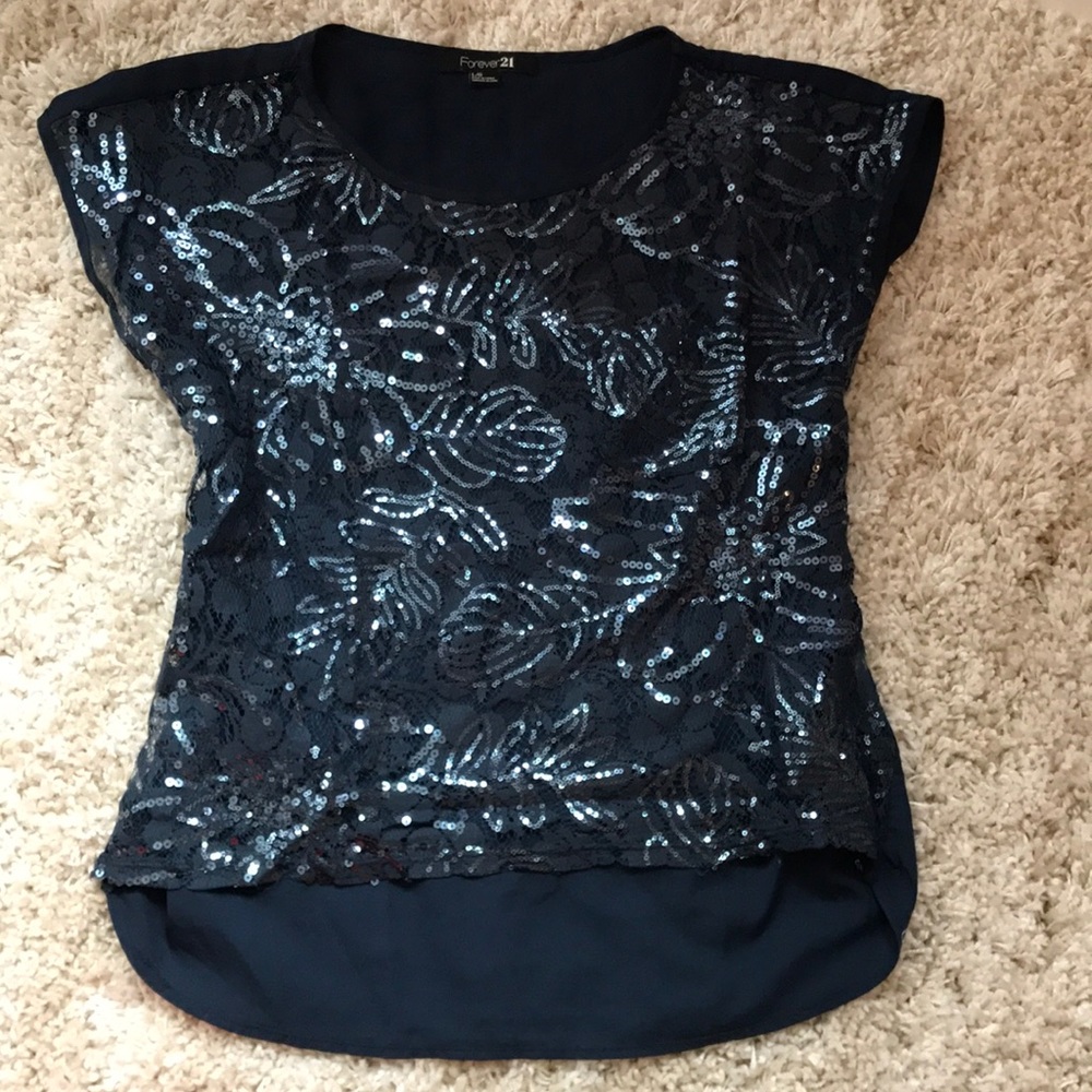 5 for 25/Navy blue shirt with lace and sequins